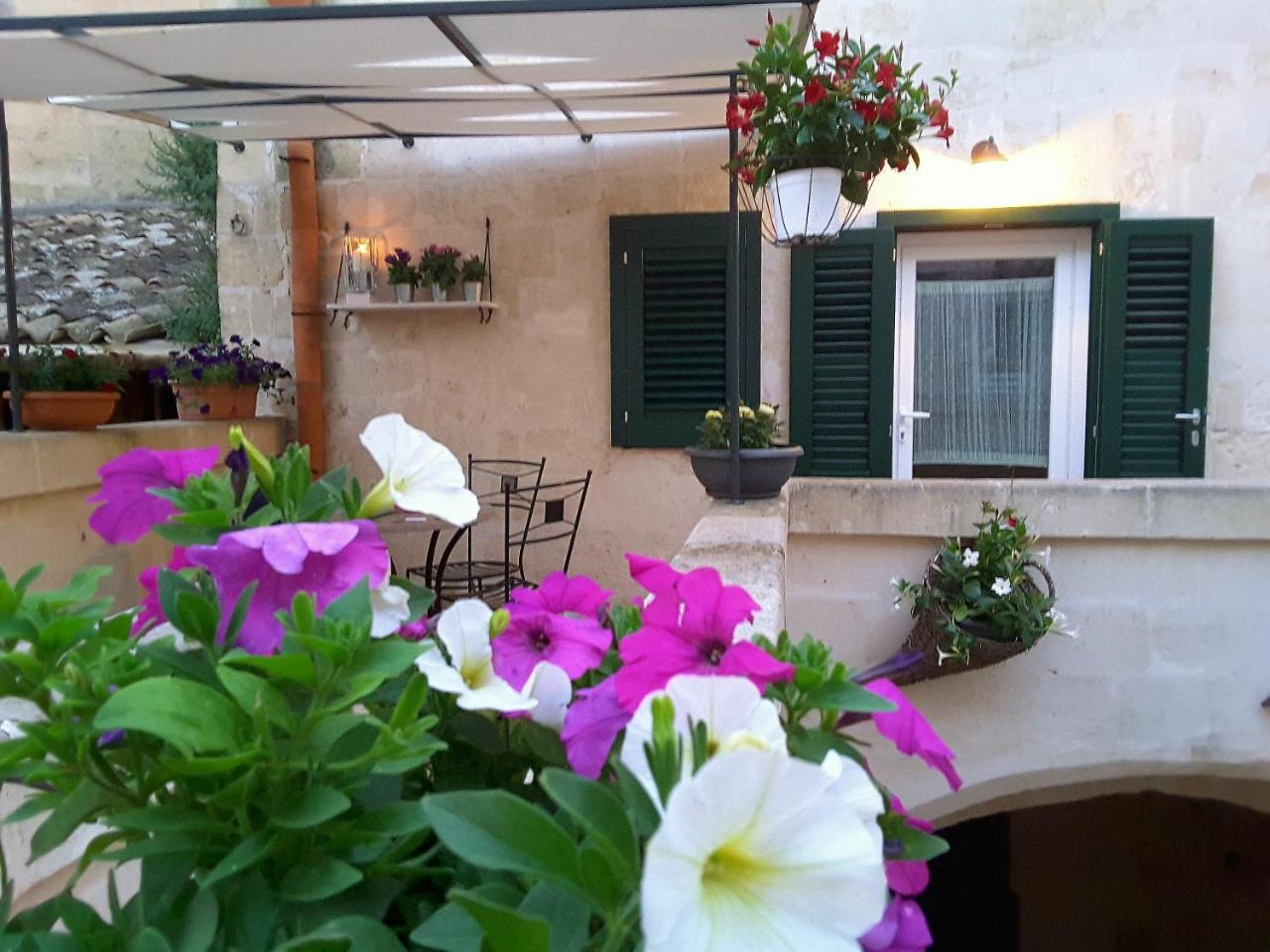 La Bomboniera Holiday Home ماتيرا المظهر الخارجي الصورة